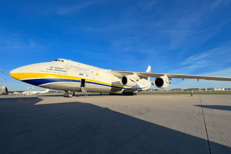 Antonov An-124
